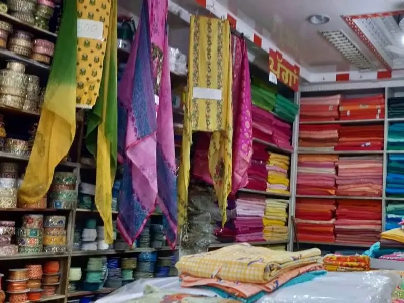 The Textile Market of Barnala: A Shopper’s Delight